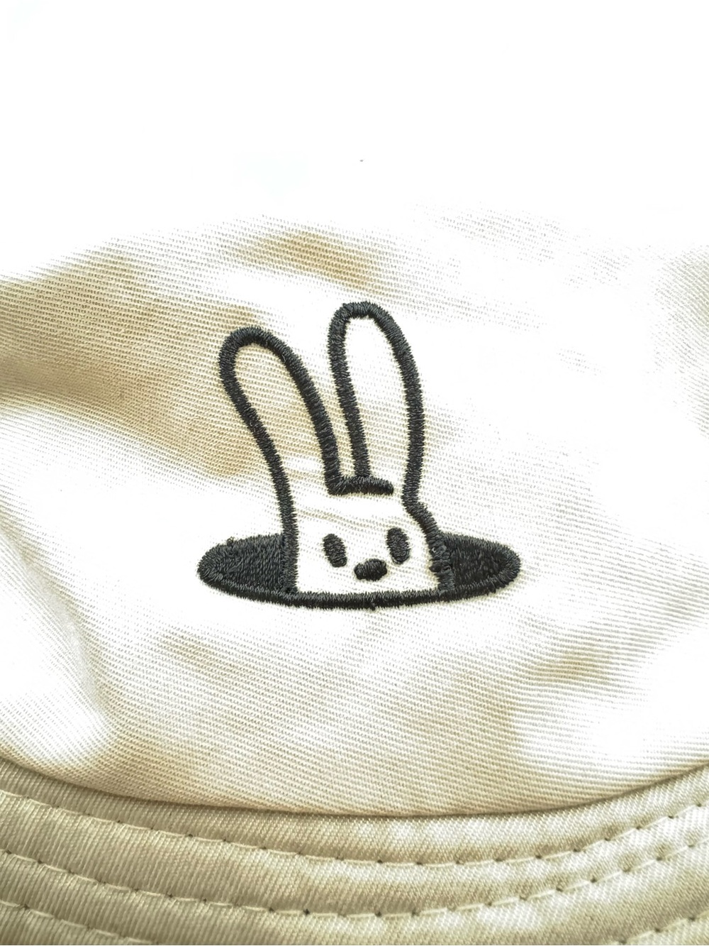 Rabbit Reversible Bucket Hat Black Cream Bunny Logo Unisex Cotton Hat - Picture 6 of 6